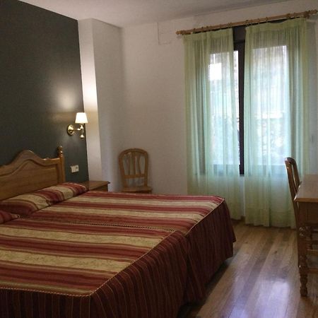 Hotel Cinco Castanos Candelario Eksteriør bilde